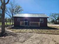Possum Run Cabin Comfortably Sleeps 6 People