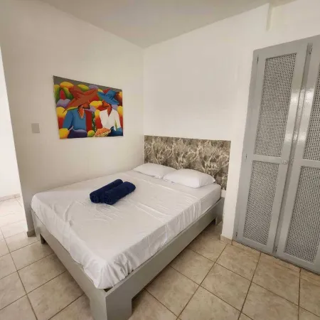 Secure 4-pers apartment close to the beach