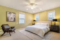 Spacious Greenville Retreat – Walk to Furman & Swamp Rabbit Trail