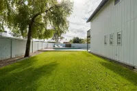 PARADISE VALLEY OASIS - Private Pool with spacious backyard. Hotels near Kierland Commons