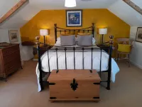 River Cottage, Chypons Farm, rural St Ives