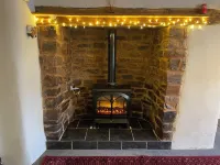 Grandma's Cottage Set in Lovely Mid-Devon. Ideal for Your Year Round Escape. Hotels in Cullompton