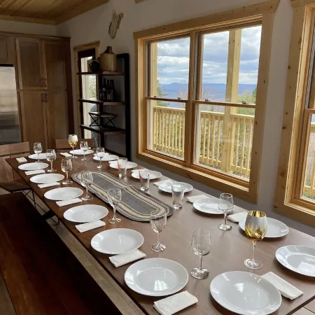 6Br Luxury Lodge • 300 ft to Cupp Run • Hot Tub Sunsets • 3 Decks & Views