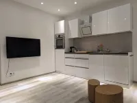 Modern Vacation Apartment on the Horse Farm 4-6 Persons Lan, Smart TV*
