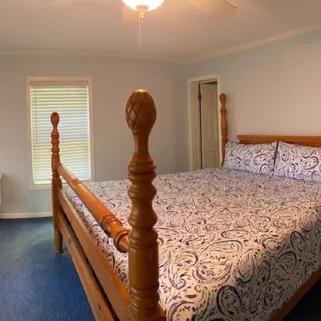 Lakefront Tillery Getaway- Forever Views of Morrow Mountain
