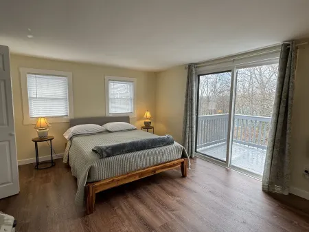 Near Tanglewood: Historic Summer Retreat