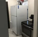 Walking distance to Hialeah hospital and súper markets Pretty much anything you