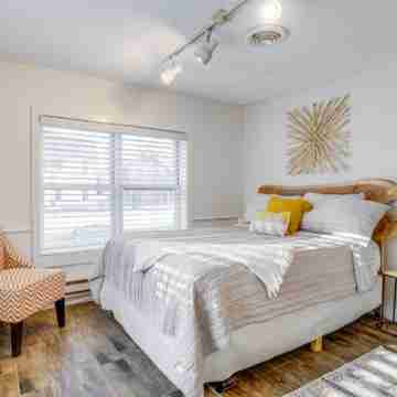 Cozy Bungalow Home in the Heart of Stowe Village Rooms