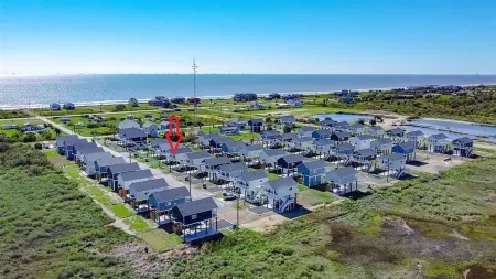 Stunning Villa with Upper Deck Views of the Gulf and Intercoastal Waterway.