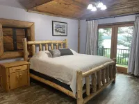 Lodge at Lotus Lake