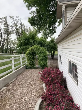 Park-like setting near river, trails, hot springs and so much more!