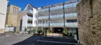 Very Nice 2 Bedroom Apartment in the Heart of Concarneau - Balcony - Parking - 2 tähden