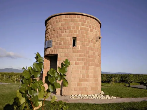 Very nice spacious apartment Hotels in Hochstadt