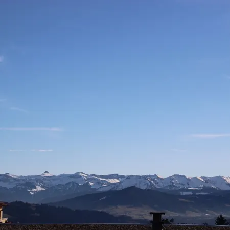 FeWo Längl - modern "Alpenguck" apartment with pool and sauna in the Allgäu