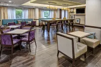 Hampton Inn Dumfries فنادق في Triangle