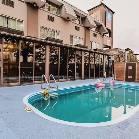 SureStay Plus by Best Western Coquitlam