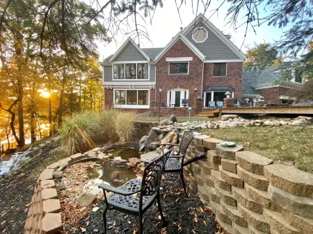 Sycamore Cove - Private Getway on Morse Reservoir - Vacation Paradise!