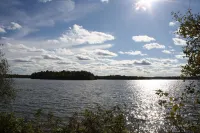 Beautiful Birchwood Lake Cabin; Awesome Fishing & Sunsets, plus game room!