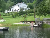 All-In-One Private Getaway! Country Mountains, Sandy Beach, Tons of Fun & Space!