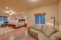 Tierra de Milagros~Great Place for the Balloon Fiesta! Serene ~ Private ~ Secure 샌도벌 군 호텔