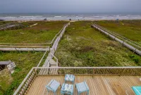 Front Row Seats to the Gulf of Mexico! There's No Better View  Total Renovation