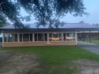 Beautiful Lake Marion Views!! Pet Friendly! Newly renovated and updated!!