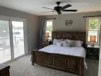 Completely renovated home in Quiet Cove with a Dock!