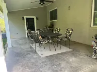 Tastefully decorated French Country Cottage on a horse farm with RV/Boat hookup