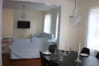 Superb apartment in prime location - Ludlow centre just minutes from ski slopes