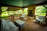 Modern Tiny Home Near River, Lake & Pickleball Courts