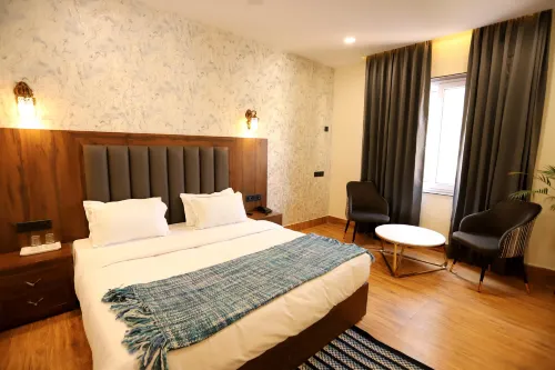 Hotel Dhingra Inn