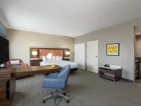 伍德沃德歡朋套房酒店 伍德沃德縣酒店