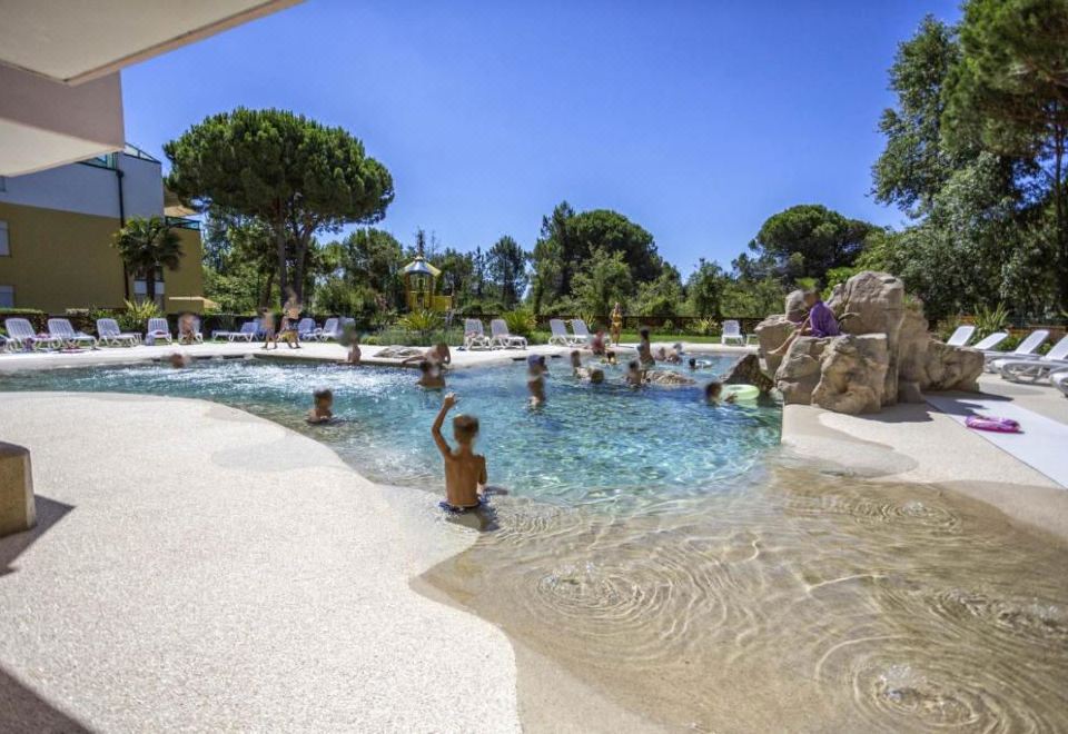 보스코 카노로 야외 수영장