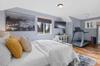 Discover tranquility -under 1 mile to Lake Coeur d'Alene! Các khách sạn ở Coeur D'Alene