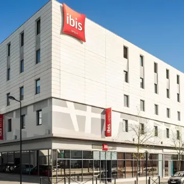 Ibis Bordeaux Centre Bastide