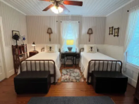 Guest House at the Brown Ranch 鄰近Tower 3的酒店