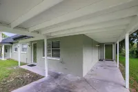 Tranquil 2-bedroom apartment in Crystal River with WiFi, AC