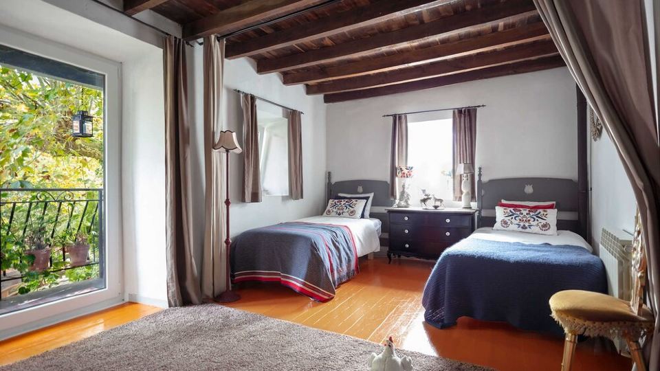 Vacation House, full rental for 17 people with Garden, Barbecue and Swimming Pool.