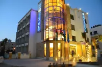 فندق الجمل Hotels near الجامعة الأردنية