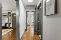 Art Deco 2 Bedroom Home