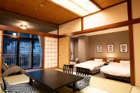 Hanasenkyo Onsen Hotel Kinugawa (Ryokan)