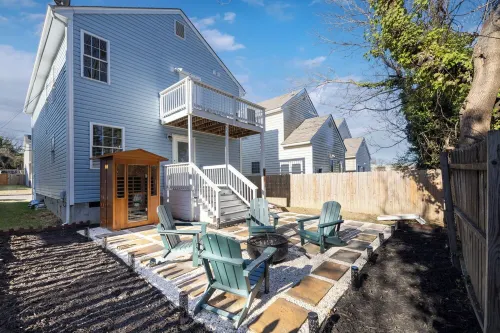 Stylish retreat in charming Richmond with Private Sauna and other modern touches 리치몬드 호텔