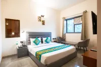 Treebo Royal Grand, Sector 71 Hotel in zona ISKCON Noida