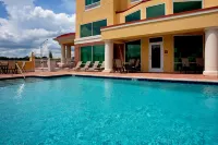 Holiday Inn Express & Suites CHAFFEE-JACKSONVILLE WEST by IHG
