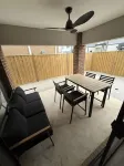 Big & Beautiful Modern Home, Ensuite with every Bedroom! Close to everything