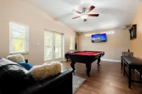 Gulf Coast Getaway! Close to the Shore! - gimnasio