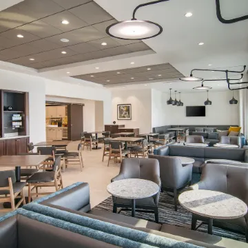 Hyatt Place Sioux Falls South Отели в г. Су-Фолс