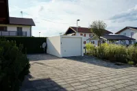 Oasis of peace with garden & mountain views near Salzburg Hotels in Ainring