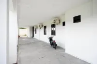 RedDoorz Syariah Near Universitas Jenderal Soedirman 2