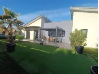 Villa des Rives du Tarn Avec Jacuzzi - Villas